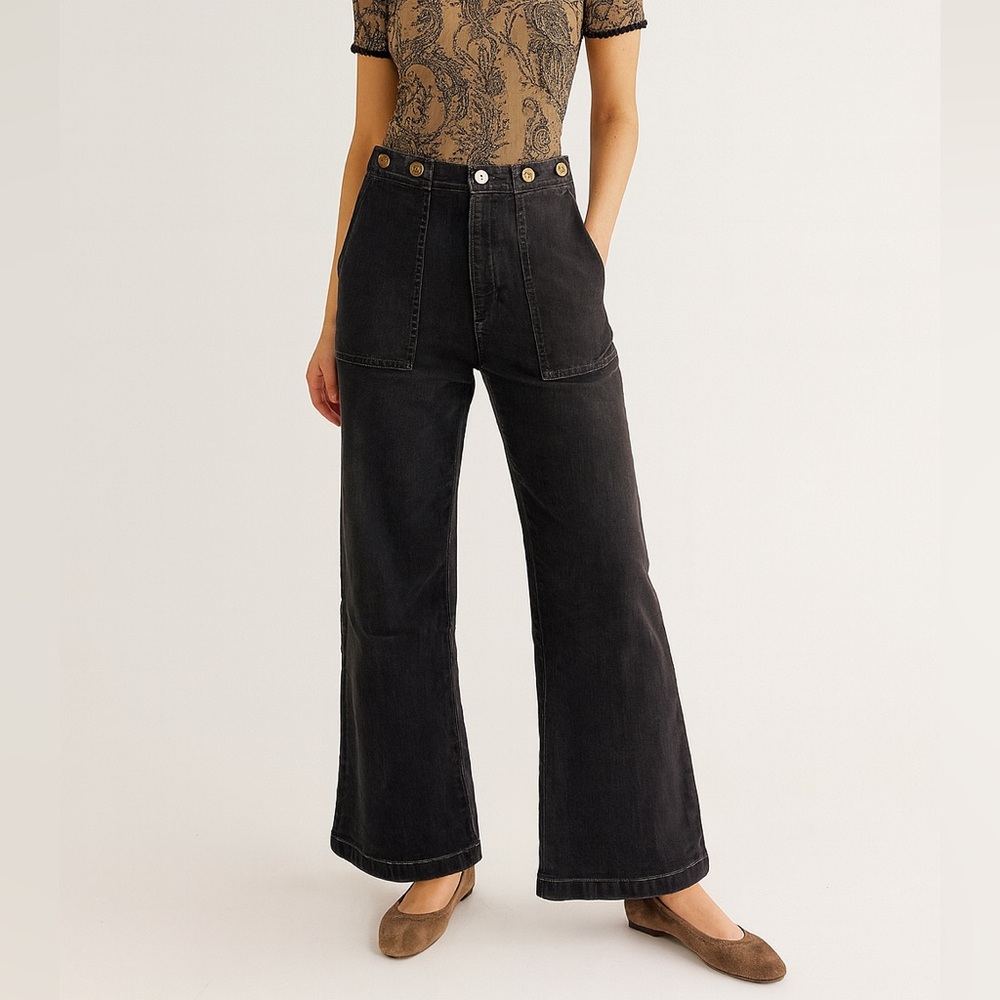 Entro High-Waisted Black Wide-Leg Jeans